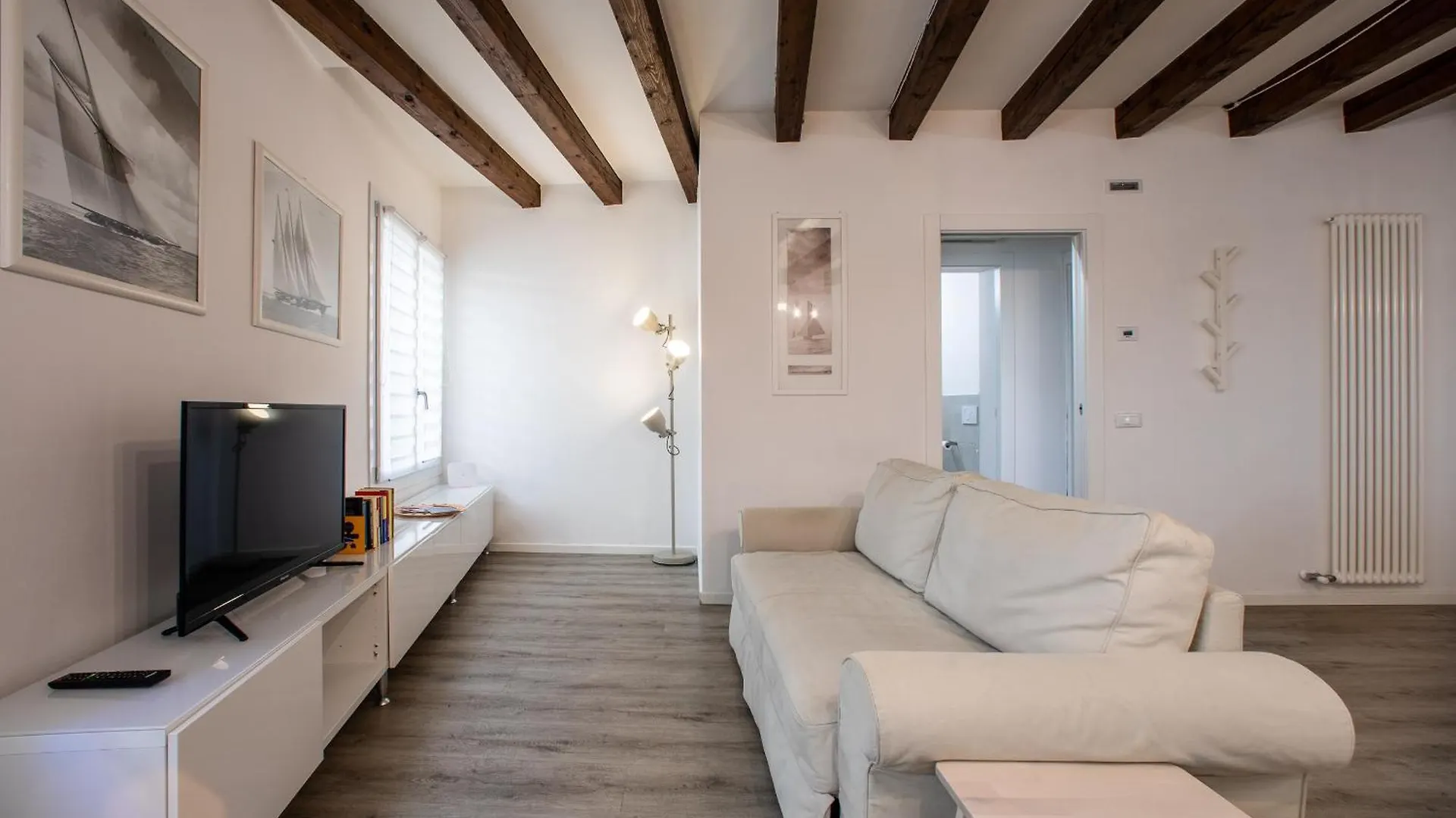 San Faustino Central Apartment Vicenza 0*,  Italy